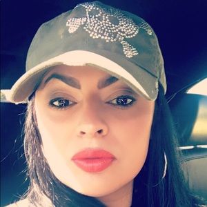 Meet your Posher, Sol